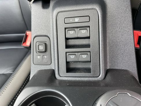 New 2026 Ford Bronco Outer Banks AWD/4WD image 19