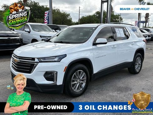 Used 2023 Chevrolet Traverse LT AWD/4WD image 1