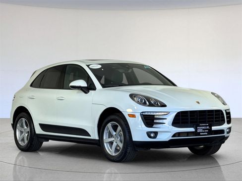 Used 2018 Porsche Macan image 10