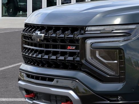 New 2026 Chevrolet Suburban Z71 AWD/4WD image 15