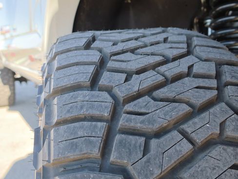 New 2025 Ford F250 Lariat w/ Lariat Ultimate Package image 21