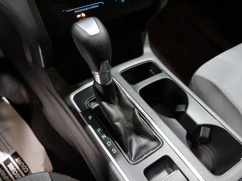 Used 2017 Ford Escape SE image 28