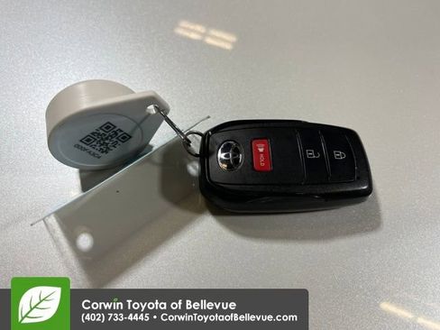 Used 2024 Toyota Prius LE image 27