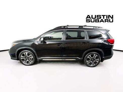 Used 2023 Subaru Ascent Limited w/ Technology Package AWD/4WD image 4