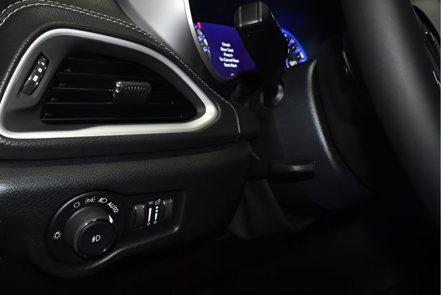New 2026 Chrysler Pacifica Select FWD image 24