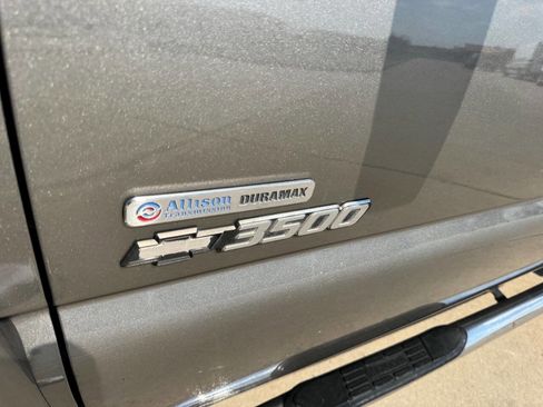 Used 2007 Chevrolet Silverado 3500 LT w/ Heavy-Duty Power Package image 16