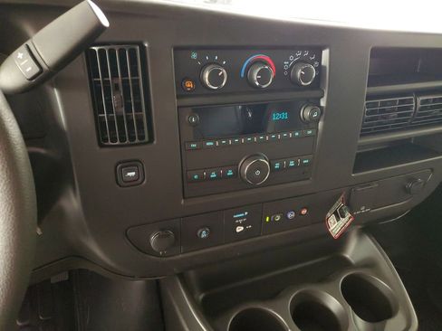 New 2025 Chevrolet Express 2500 w/ Driver Convenience Package image 17