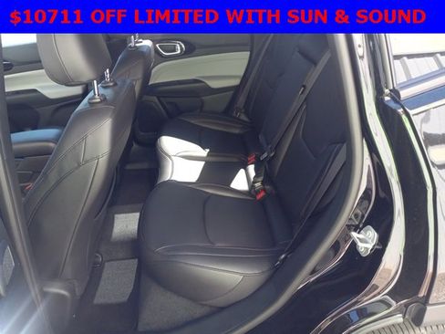 Used 2024 Jeep Compass Limited w/ Sun and Sound Group image 11