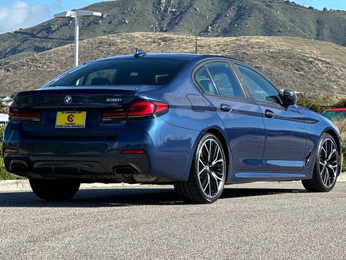 Used 2023 BMW 530i w/ M Sport Package RWD image 3