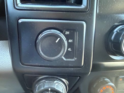 Used 2020 Ford F150 XL w/ Equipment Group 101A Mid AWD/4WD image 40