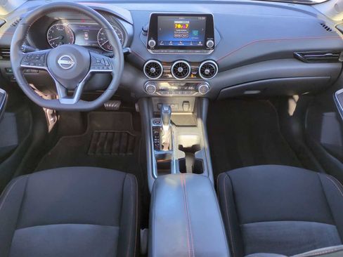 Used 2024 Nissan Sentra SR image 19