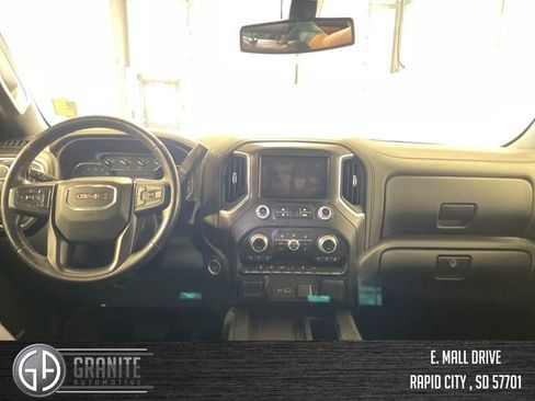 Used 2019 GMC Sierra 1500 AT4 w/ AT4 Preferred Package AWD/4WD image 13