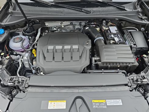 New 2025 Audi Q3 2.0T Premium image 30