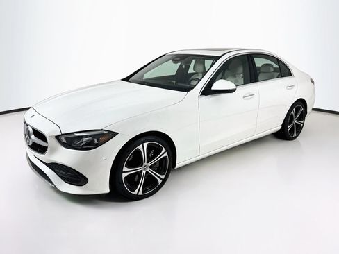 Used 2024 Mercedes-Benz C 300 Sedan image 2