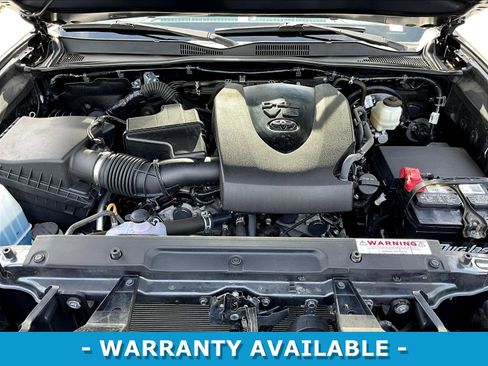 Used 2020 Toyota Tacoma SR5 w/ Technology Package AWD/4WD image 31