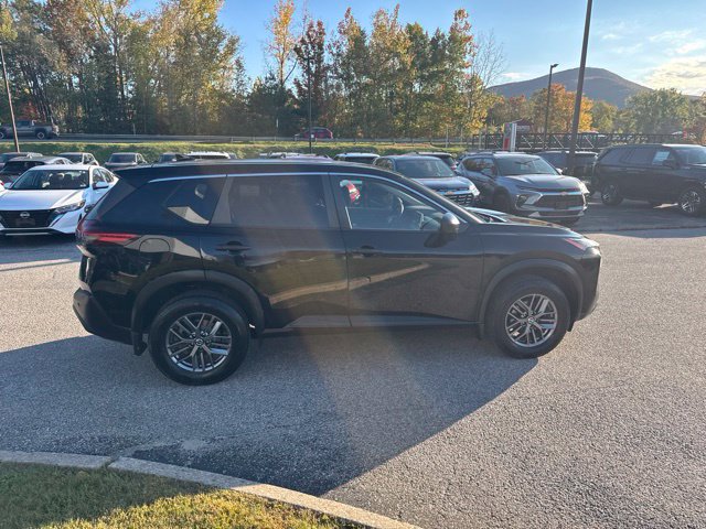 Used 2021 Nissan Rogue S AWD/4WD image 18