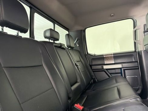 Used 2019 Ford F250 Lariat w/ Lariat Ultimate Package AWD/4WD image 18