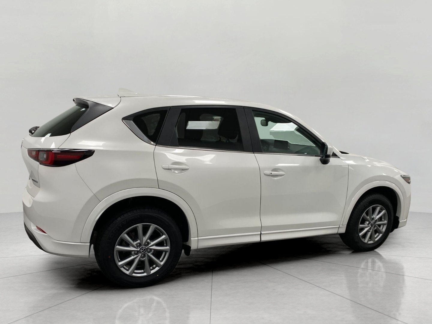 Used 2024 MAZDA CX-5 AWD 2.5 S w/ Preferred Package image 2