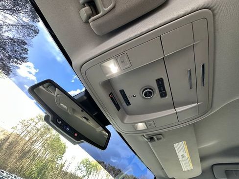 Used 2020 GMC Yukon XL Denali image 37