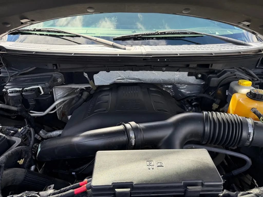 Used 2013 Ford F150 XLT AWD/4WD image 11