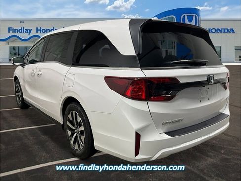 New 2026 Honda Odyssey EX-L image 3