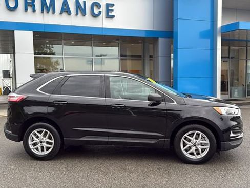 Used 2024 Ford Edge SEL AWD/4WD image 4
