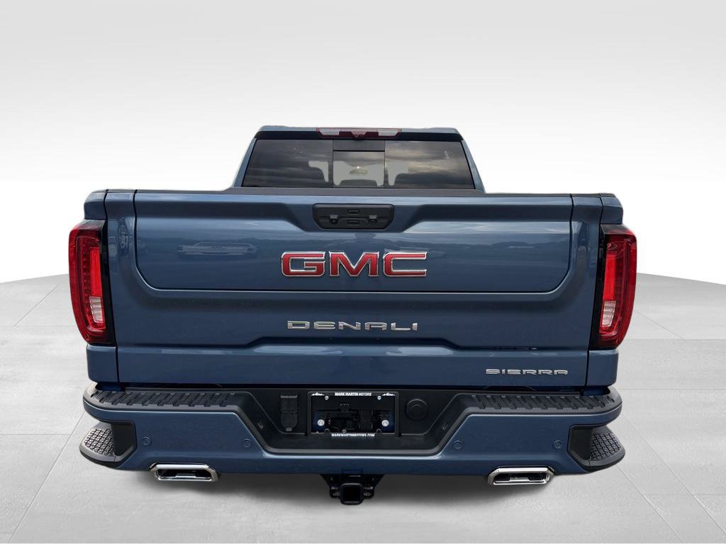 Used 2025 GMC Sierra 1500 Denali w/ Denali Reserve Package AWD/4WD image 19