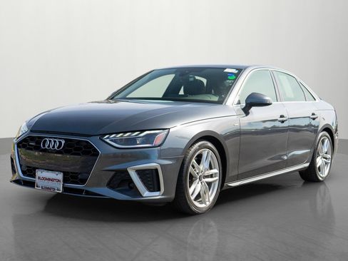 Used 2022 Audi A4 2.0T Premium Plus w/ Premium Plus Package AWD/4WD image 3