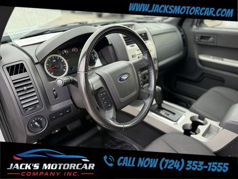 Used 2010 Ford Escape XLT image 22
