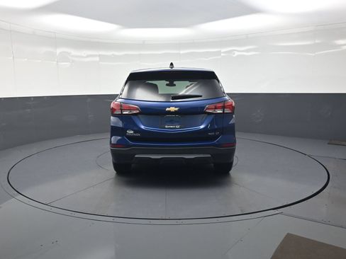 Used 2022 Chevrolet Equinox LT AWD/4WD image 4