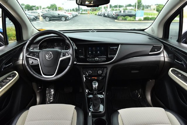 Used 2022 Buick Encore Preferred w/ Safety Package AWD/4WD image 7