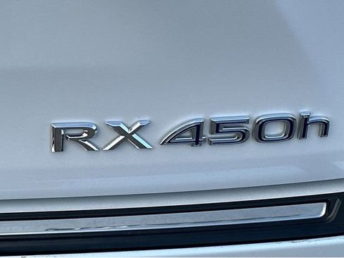 Used 2022 Lexus RX 450h AWD w/ Luxury Package image 44