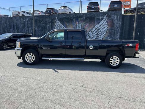 Used 2013 Chevrolet Silverado 2500 LTZ w/ LTZ Plus Package AWD/4WD image 6