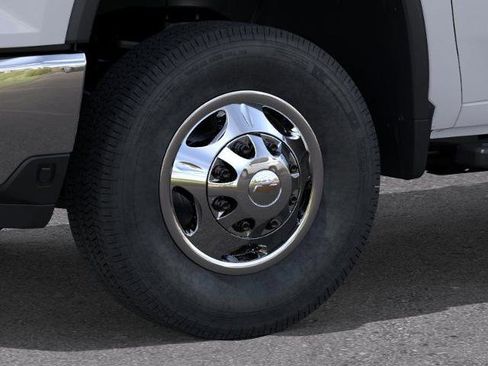 New 2026 Chevrolet Silverado 3500 LT w/ Texas Edition AWD/4WD image 9