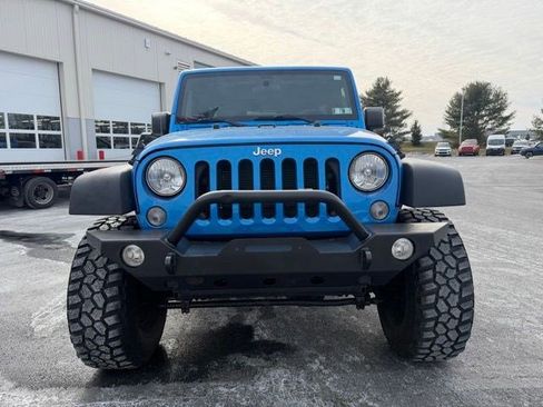 Used 2015 Jeep Wrangler Unlimited Sport w/ Max Tow Package image 11