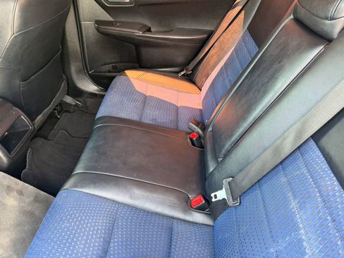 Used 2016 Toyota Camry SE FWD image 8