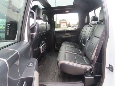 Used 2017 Ford F150 Raptor w/ Equipment Group 802A Luxury AWD/4WD image 23