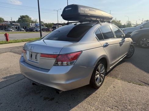 Used 2012 Honda Accord EX-L image 9