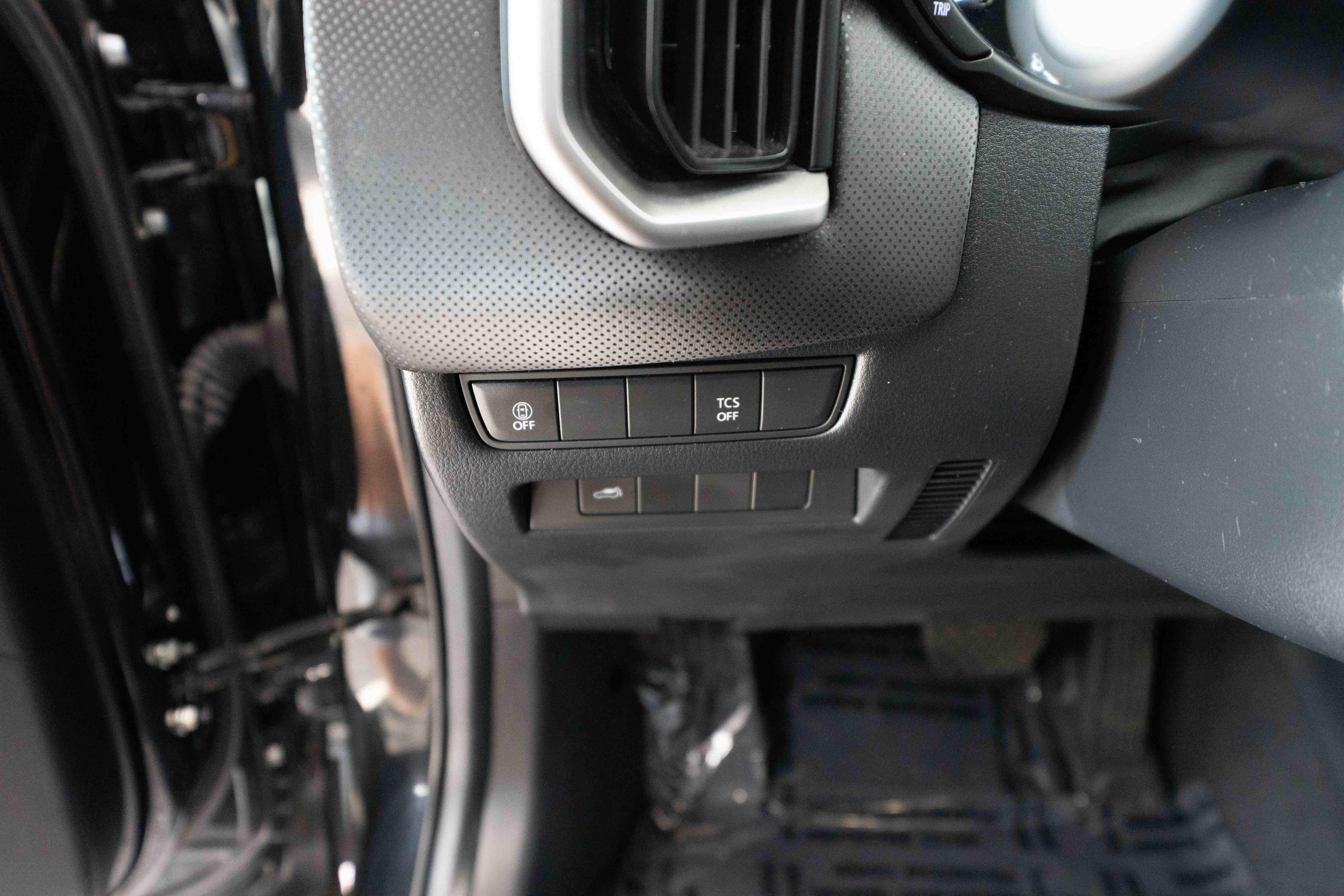 Used 2025 MAZDA CX-50 AWD 2.5 S w/ Preferred Package image 11