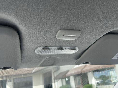 Used 2020 Nissan NV200 SV FWD image 27