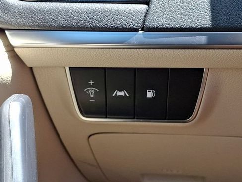 Used 2023 Kia Stinger GT-Line w/ Sun & Sound Package RWD image 24