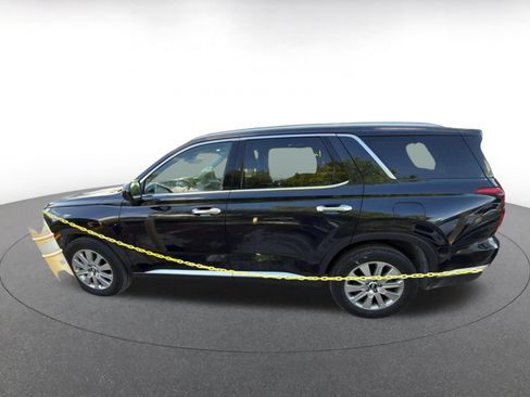 Used 2024 Hyundai Palisade SEL FWD image 4