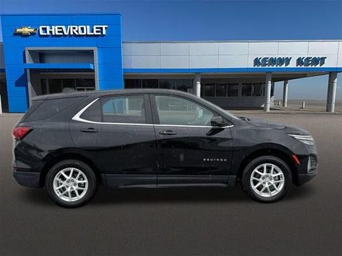 Used 2023 Chevrolet Equinox LT AWD/4WD image 3