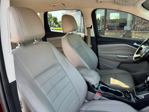Used 2014 Ford Escape Titanium w/ Equipment Group 401A FWD image 39
