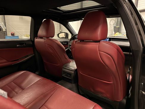 Used 2015 Lexus IS 250 AWD w/ F-Sport Package image 18