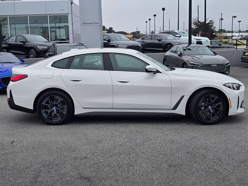 Used 2025 BMW i4 eDrive40 w/ Premium Package RWD image 36