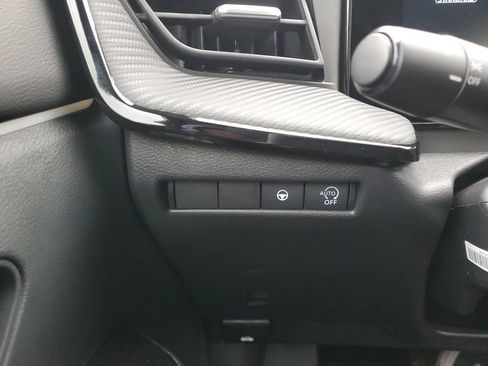 New 2026 Nissan Kicks SR FWD image 20
