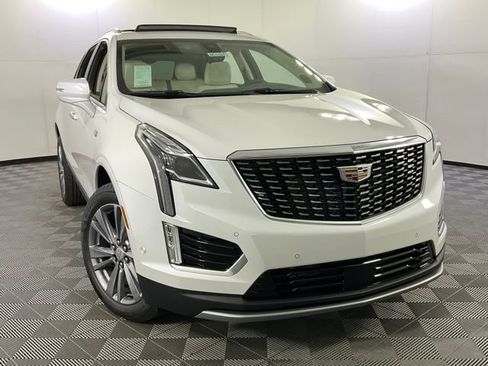New 2026 Cadillac XT5 Premium Luxury w/ Driver Assist Package FWD image 39
