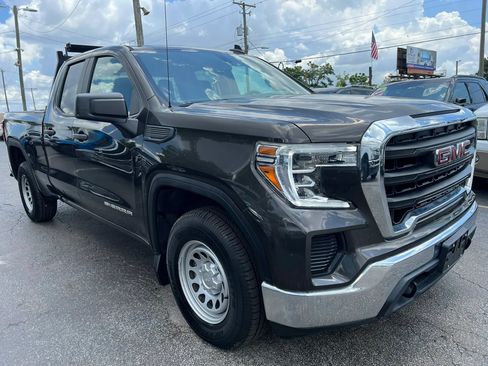 Used 2021 GMC Sierra 1500 4x4 Double Cab w/ Sierra Value Package image 4