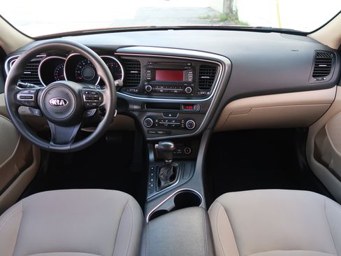 Used 2015 Kia Optima LX FWD image 10